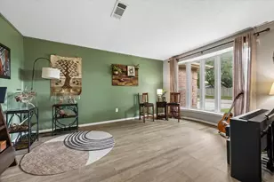1931 Westlake Rd, Houston, TX 77062 - Photo 9