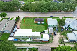 1113 4th Street St, Rosenberg, TX 77471 - Photo 1
