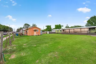 1113 4th Street St, Rosenberg, TX 77471 - Photo 7
