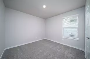 7411 Victoria Brook Trace, Richmond, TX 77407 - Photo 11