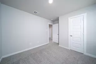 7411 Victoria Brook Trace, Richmond, TX 77407 - Photo 13