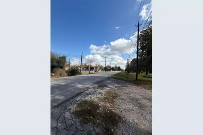 1509 W Cedar Bayou Lynchburg Road, Baytown, TX 77521 - Photo 3