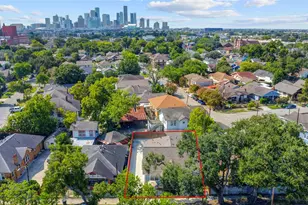 304 Eastwood St, Houston, TX 77011 - Photo 25