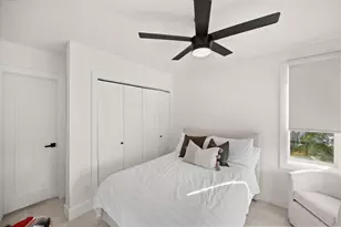 1704 W Tabor St, Houston, TX 77009 - Photo 11