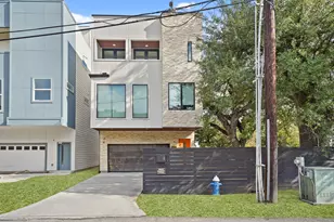 1704 W Tabor St, Houston, TX 77009 - Photo 3