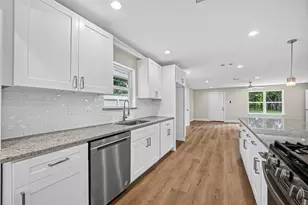 5427 Bliss St, Houston, TX 77017 - Photo 13