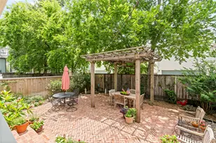 412 W 25th St, Houston, TX 77008 - Photo 37