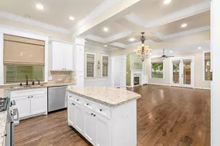 412 W 25th St, Houston, TX 77008 - Photo 11