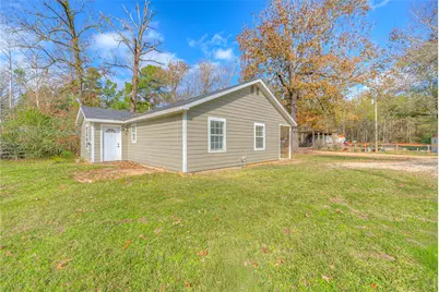 380 Rae Ann Boulevard, Livingston, TX 77351 - Photo 17