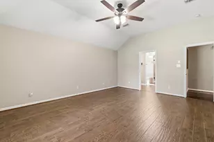14 E Forest Ct, Conroe, TX 77384 - Photo 13