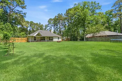 14 E Forest Court, Conroe, TX 77384 - Photo 25