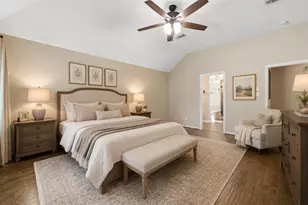 14 E Forest Ct, Conroe, TX 77384 - Photo 11