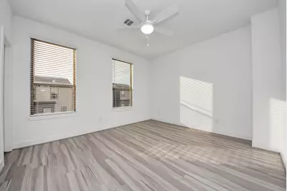 18716 Centro Main Street #B, Shenandoah, TX 77385 - Photo 33