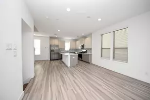 18716 Centro Main St, Shenandoah, TX 77385 - Photo 13