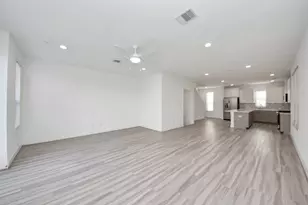 18716 Centro Main St, Shenandoah, TX 77385 - Photo 15