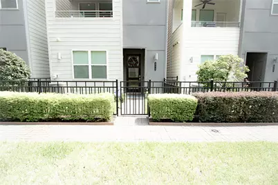 2779 Clinton Dr, Houston, TX 77020 - Photo 19