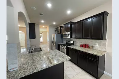 1826 Bravos Manor Lane, Fresno, TX 77545 - Photo 17