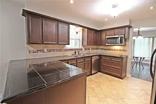 2074 Shadow Rock Dr, Houston, TX 77339 - Photo 5