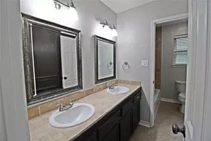 2074 Shadow Rock Dr, Houston, TX 77339 - Photo 13