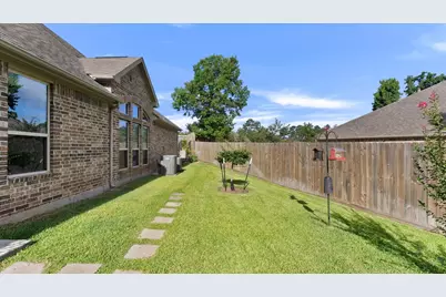 2126 Graystone Hills Drive, Conroe, TX 77304 - Photo 33