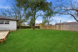 12675 Lake Conroe Hills Dr, Willis, TX 77318 - Photo 25