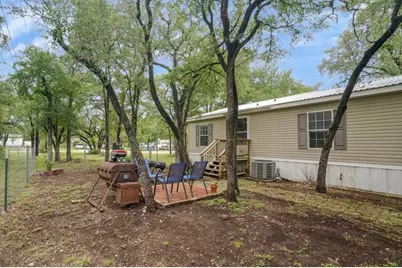 302 N Buffalo Avenue, Cedar Park, TX 78613 - Photo 3