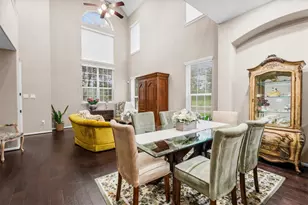 9107 Solvista Pass Ln, Houston, TX 77070 - Photo 11
