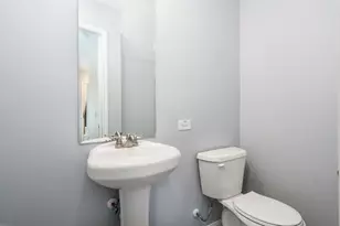 207 N Poplar St, Tomball, TX 77375 - Photo 11