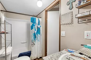 440 Petersburg Dr, Livingston, TX 77351 - Photo 15