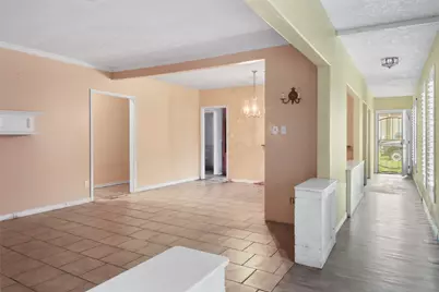 4717 17th Street, Bacliff, TX 77518 - Photo 3