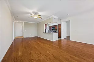 7575 Kirby Dr, Houston, TX 77030 - Photo 3
