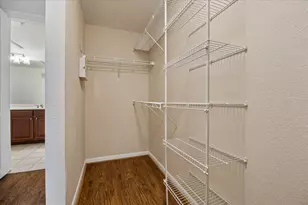 7575 Kirby Dr, Houston, TX 77030 - Photo 11