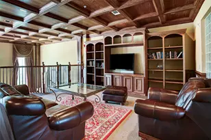 7575 Kirby Dr, Houston, TX 77030 - Photo 17