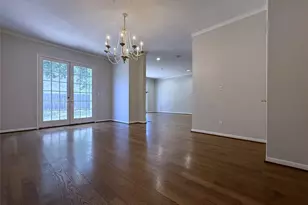 2813 Saint St, Houston, TX 77027 - Photo 11