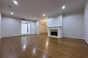 2813 Saint St, Houston, TX 77027 - Photo 15