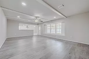 5622 Valkeith Dr, Houston, TX 77096 - Photo 19