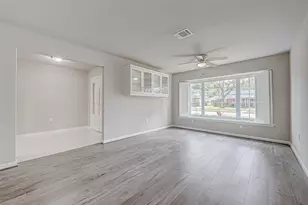 5622 Valkeith Dr, Houston, TX 77096 - Photo 7