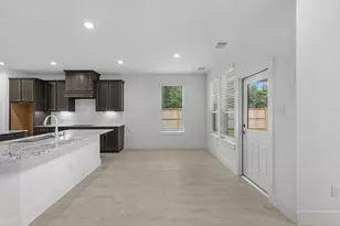 3210 Elm Bough Ct, Conroe, TX 77301 - Photo 5