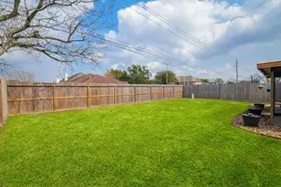 15911 Surrey Woods Dr, Friendswood, TX 77546 - Photo 39