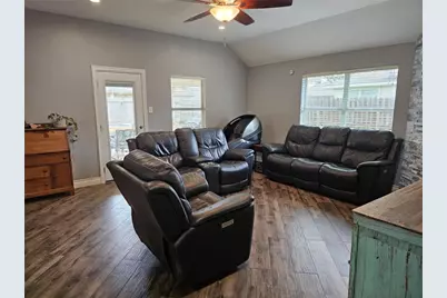 8215 Montego Bay Drive, Baytown, TX 77523 - Photo 7