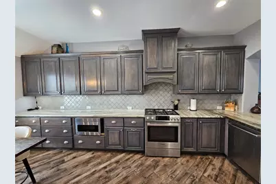 8215 Montego Bay Drive, Baytown, TX 77523 - Photo 13