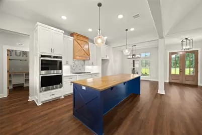 32019 Bayou Bend, Richwood, TX 77515 - Photo 13