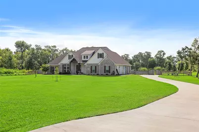 32019 Bayou Bend, Richwood, TX 77515 - Photo 3
