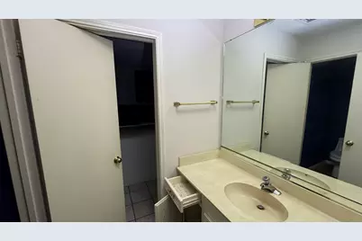 2162 Paso Rello Drive, Houston, TX 77077 - Photo 7