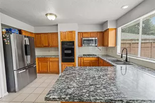 16031 Vista Del Mar Dr, Houston, TX 77083 - Photo 9