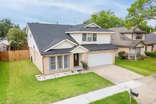 16031 Vista Del Mar Dr, Houston, TX 77083 - Photo 3