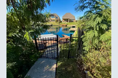 2803 Lake Villa Drive, Missouri City, TX 77459 - Photo 17