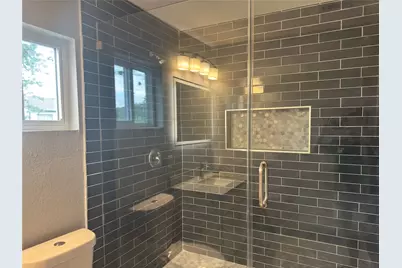 515 Caplin Street, Houston, TX 77022 - Photo 9