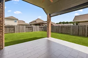 8419 Hunterwyck Ln, Baytown, TX 77521 - Photo 23
