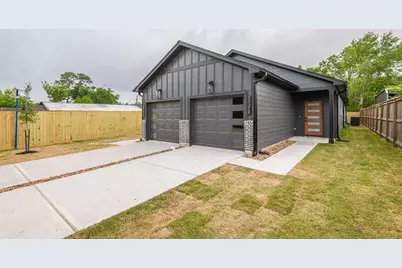 5921 Mountwood Street #B, Houston, TX 77091 - Photo 3